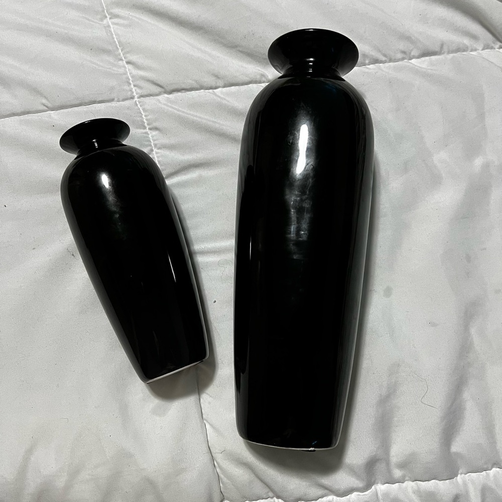 2small vases
